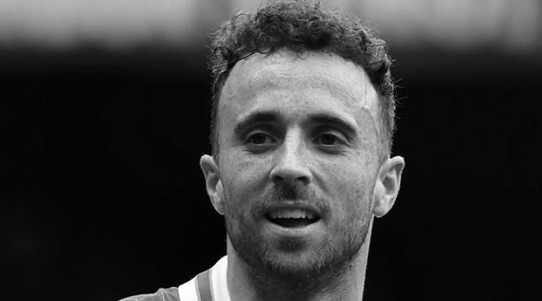Futbol dünyasının acısının acısı: Tanrı Tita öldü ... Ahmet Çiz ve Josef Suresi