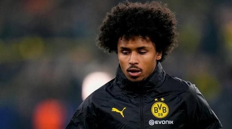 Borussia Dortmund'un yıldızı Karim Adeyemi'ye şok ceza